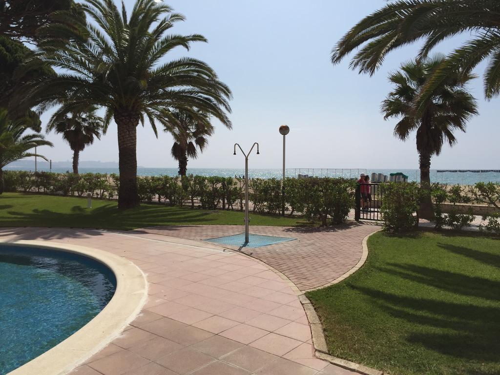 Apartaments Colibri كامبريلس المظهر الخارجي الصورة